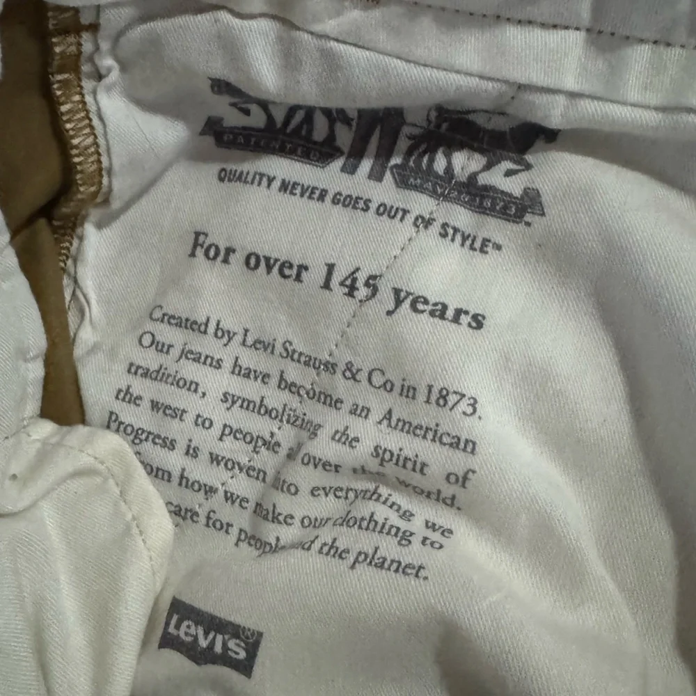 Levi’s Strauss & Co Men's Tan Chinos Size 38 Classic Preppy Basics Work Business - Picture 5 of 10